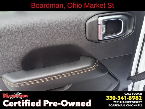 Used 2023 Jeep Wrangler Unlimited Sahara AWD/4WD image 14
