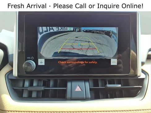 Used 2023 Toyota RAV4 LE image 19