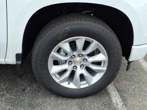 New 2026 Chevrolet Silverado 1500 Custom image 7