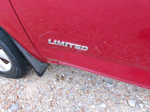 Used 2006 Toyota RAV4 Limited FWD image 16