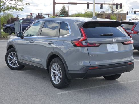 Used 2024 Honda CR-V EX image 13