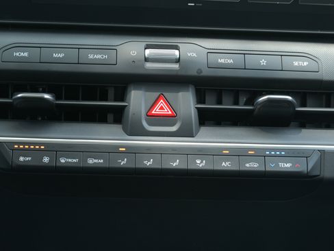 Used 2025 Kia K4 FWD image 14
