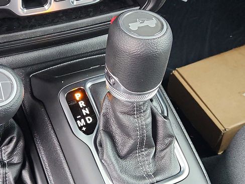 New 2025 Jeep Wrangler Sport S image 9