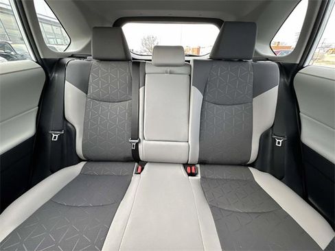 Used 2024 Toyota RAV4 XLE image 45