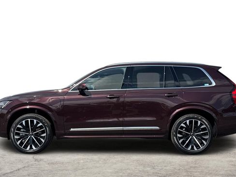 Used 2026 Volvo XC90 T8 Plus w/ Protection Package AWD/4WD image 6