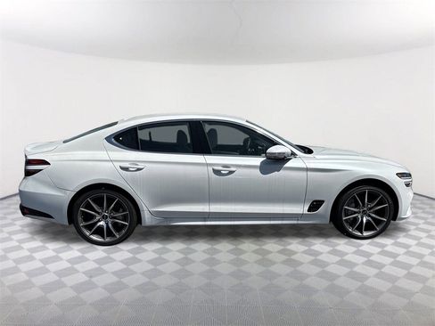 New 2025 Genesis G70 2.5T image 4