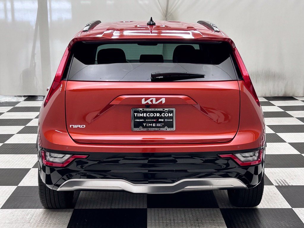 Used 2023 Kia Niro Wave FWD image 6