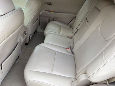 Used 2015 Lexus RX 450h FWD image 22