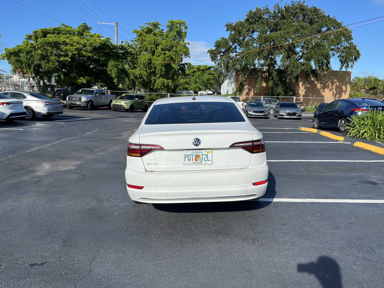 Used 2019 Volkswagen Jetta SE FWD image 4