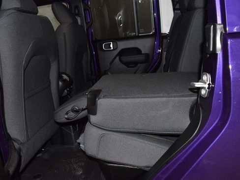 New 2026 Jeep Gladiator Sport image 28