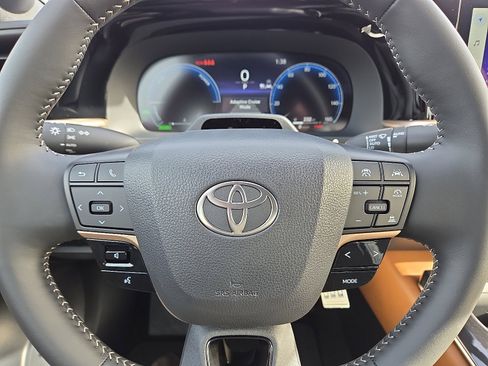 New 2026 Toyota Crown Limited image 14