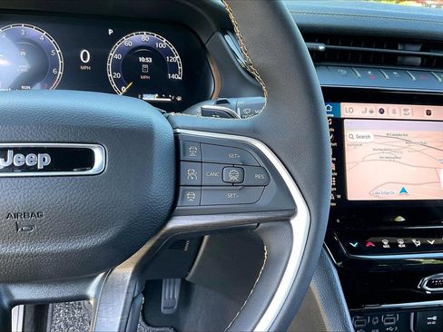 New 2026 Jeep Grand Cherokee L Limited AWD/4WD image 32