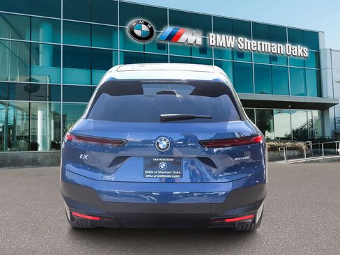 Certified 2023 BMW iX xDrive50 w/ Convenience Package image 5