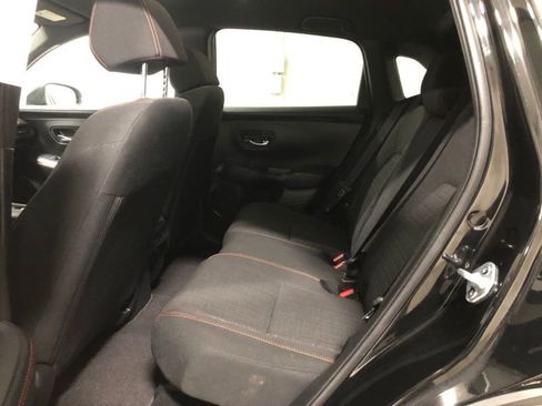 Used 2025 Honda HR-V Sport image 15