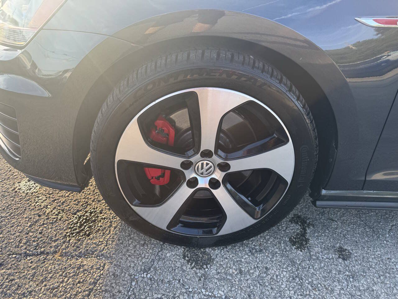 Used 2017 Volkswagen GTI Autobahn FWD image 10