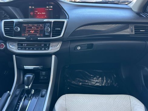 Used 2015 Honda Accord EX-L image 30