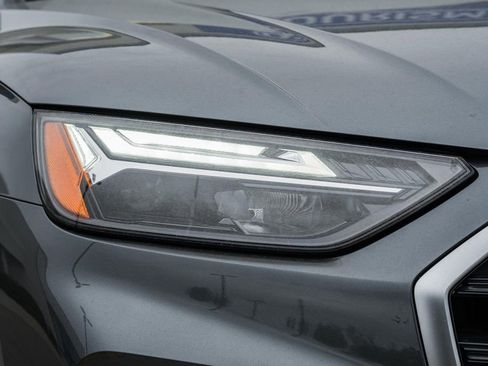 Used 2023 Audi Q5 2.0T Premium w/ Convenience Package image 13