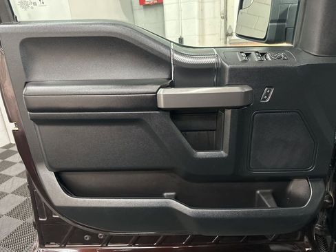 Used 2020 Ford F150 XLT w/ Equipment Group 302A Luxury image 17