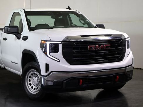 Used 2024 GMC Sierra 1500 Pro w/ Trailering Package RWD image 6