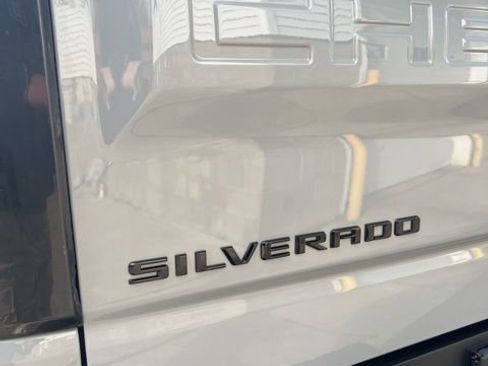 Used 2024 Chevrolet Silverado 1500 ZR2 w/ Technology Package AWD/4WD image 20
