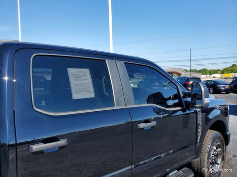 Used 2023 Ford F250 XL w/ STX Appearance Package image 19