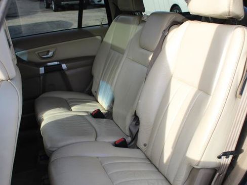 Used 2014 Volvo XC90 3.2 w/ Climate Package image 22