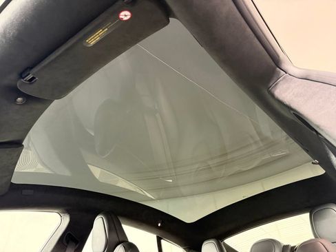 Used 2023 Tesla Model S Standard Range AWD/4WD image 18