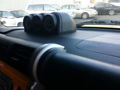 Used 2007 Toyota FJ Cruiser 4WD w/ Upgrade Pkg 2 image 4