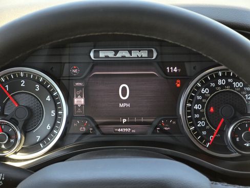 Used 2025 RAM 1500 Big Horn AWD/4WD image 17