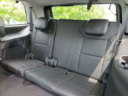 Used 2019 Chevrolet Tahoe LT w/ Luxury Package AWD/4WD image 31