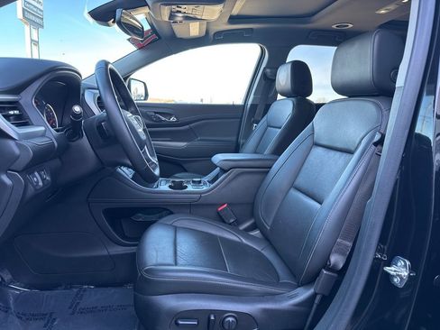 Certified 2023 GMC Acadia SLT image 14