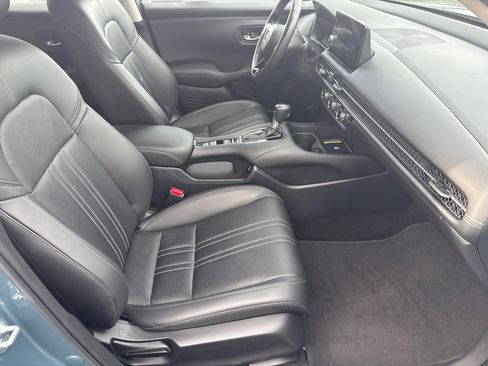 Used 2024 Honda HR-V EX-L image 12