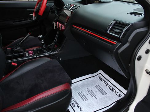 Used 2016 Subaru WRX STI image 15