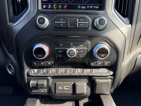 Used 2020 GMC Sierra 2500 Denali w/ Denali Ultimate Package AWD/4WD image 14