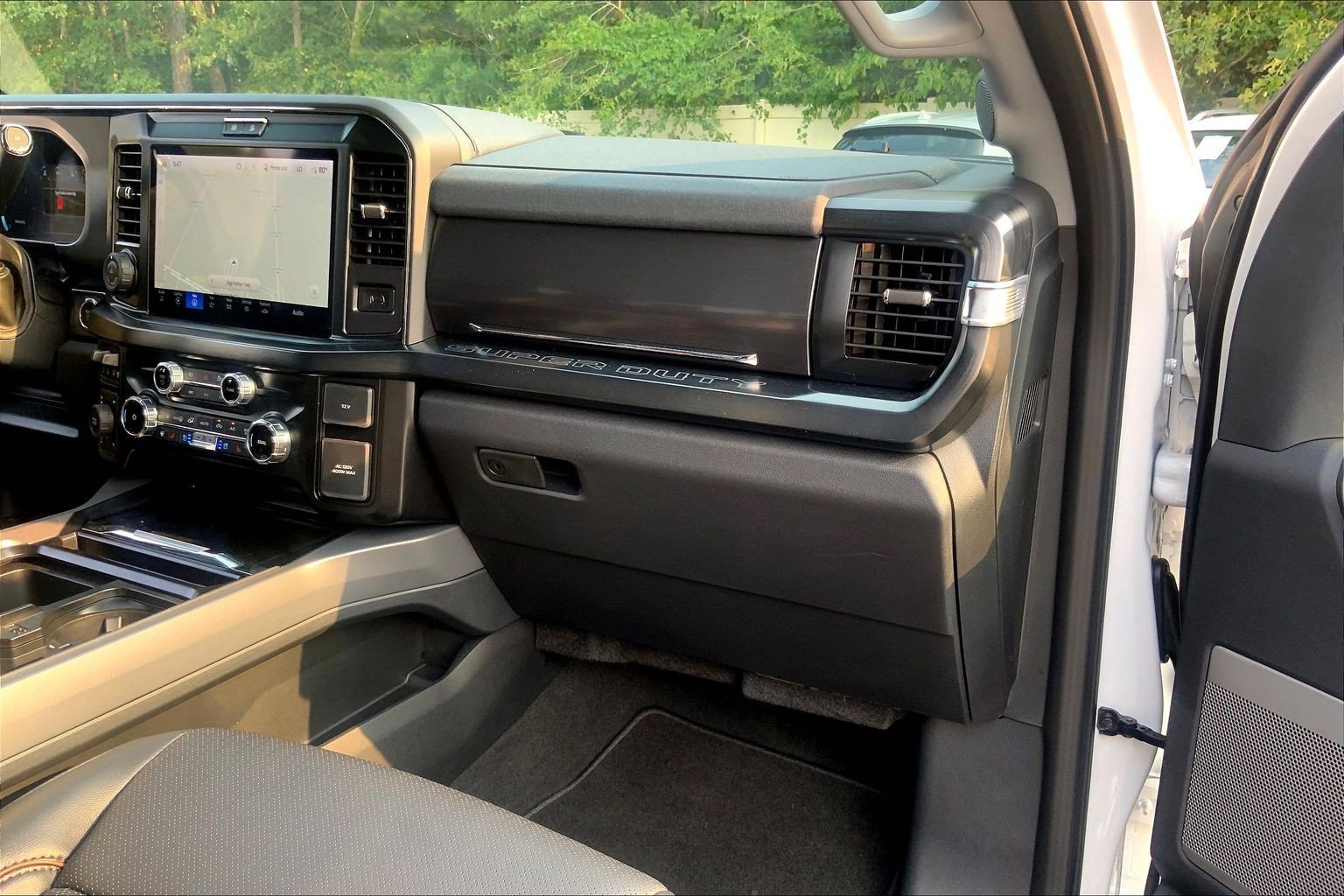 Used 2026 Ford F250 Lariat w/ Lariat Premium Package AWD/4WD image 18