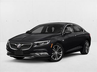 Used 2018 Buick Regal Preferred video 1
