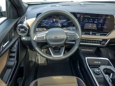 New 2026 Chevrolet Equinox ACTIV image 18