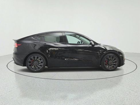 Used 2022 Tesla Model Y Performance AWD/4WD image 4