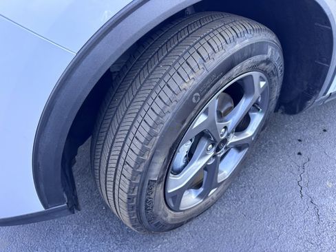 Used 2025 Ford Escape ST-Line Select image 13