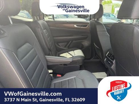 Certified 2025 Volkswagen Atlas SEL AWD/4WD image 8