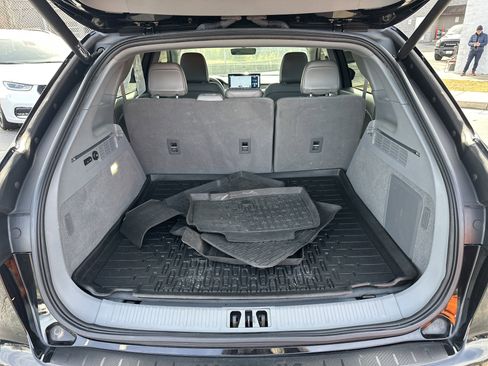 Used 2021 Lincoln Nautilus Reserve w/ Monochromatic Package image 20