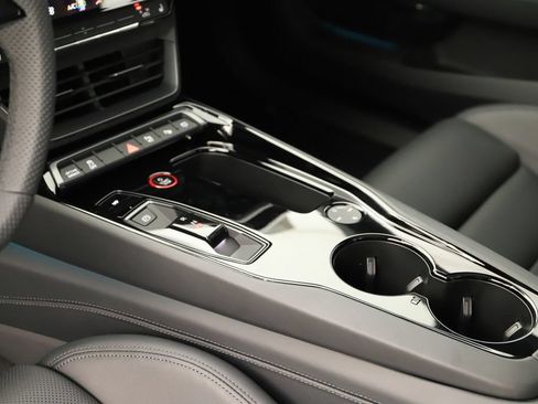 New 2026 Audi RS e-tron GT performance AWD/4WD image 17