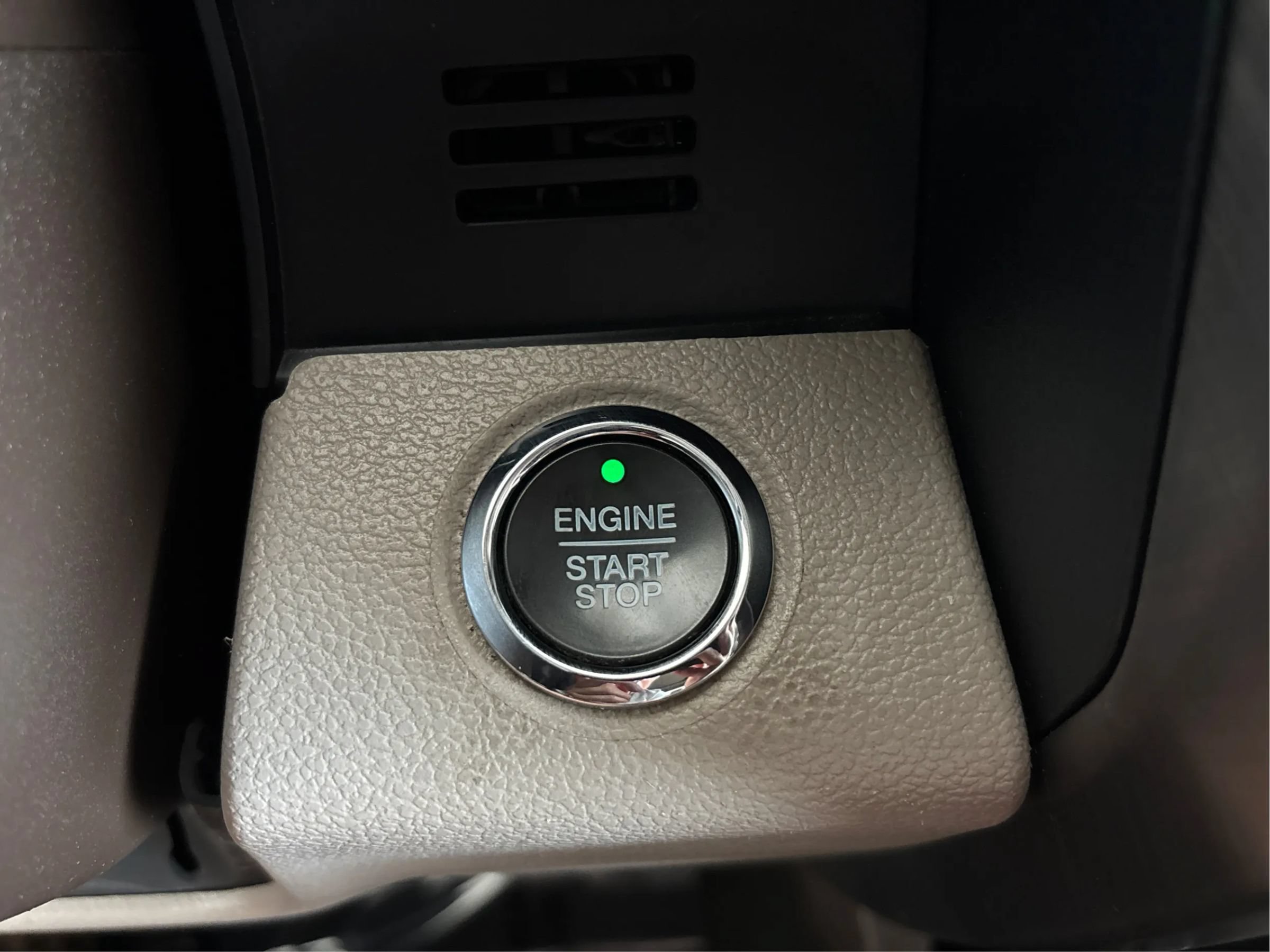 Used 2020 Ford F150 Limited AWD/4WD image 38