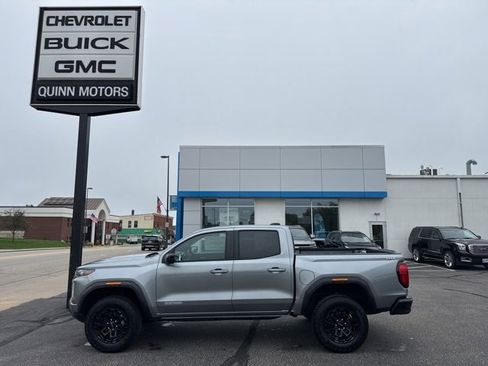 New 2026 GMC Canyon Elevation w/ Convenience Package image 2