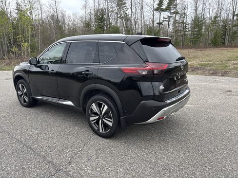 Certified 2023 Nissan Rogue Platinum w/ Platinum Premium Package AWD/4WD image 7