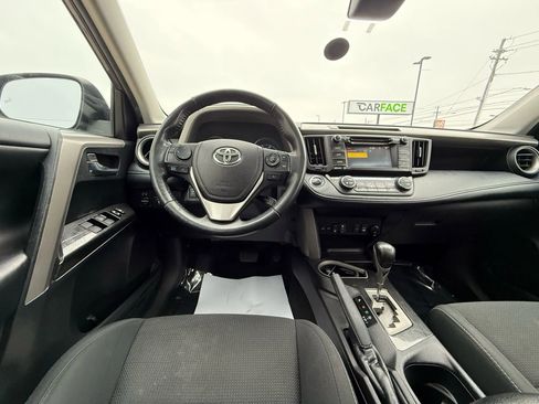 Used 2018 Toyota RAV4 Adventure image 26
