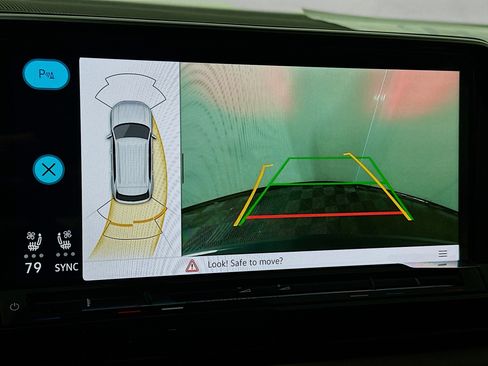 New 2026 Volkswagen Atlas Cross Sport SE image 13