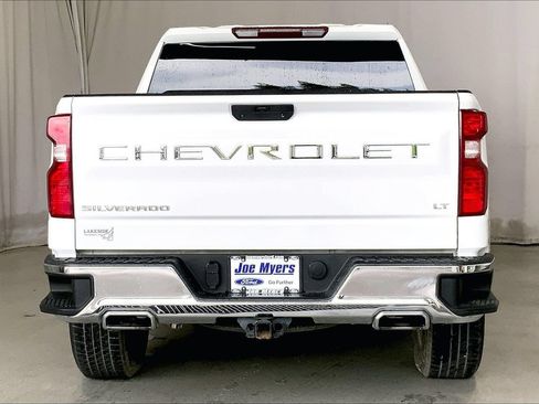 Used 2021 Chevrolet Silverado 1500 LT AWD/4WD image 4