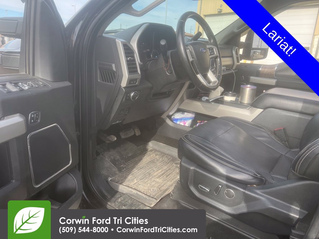 Used 2019 Ford F350 Lariat AWD/4WD image 2