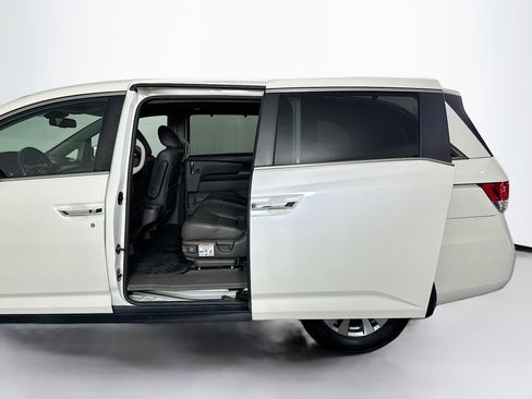 Used 2015 Honda Odyssey EX-L image 26